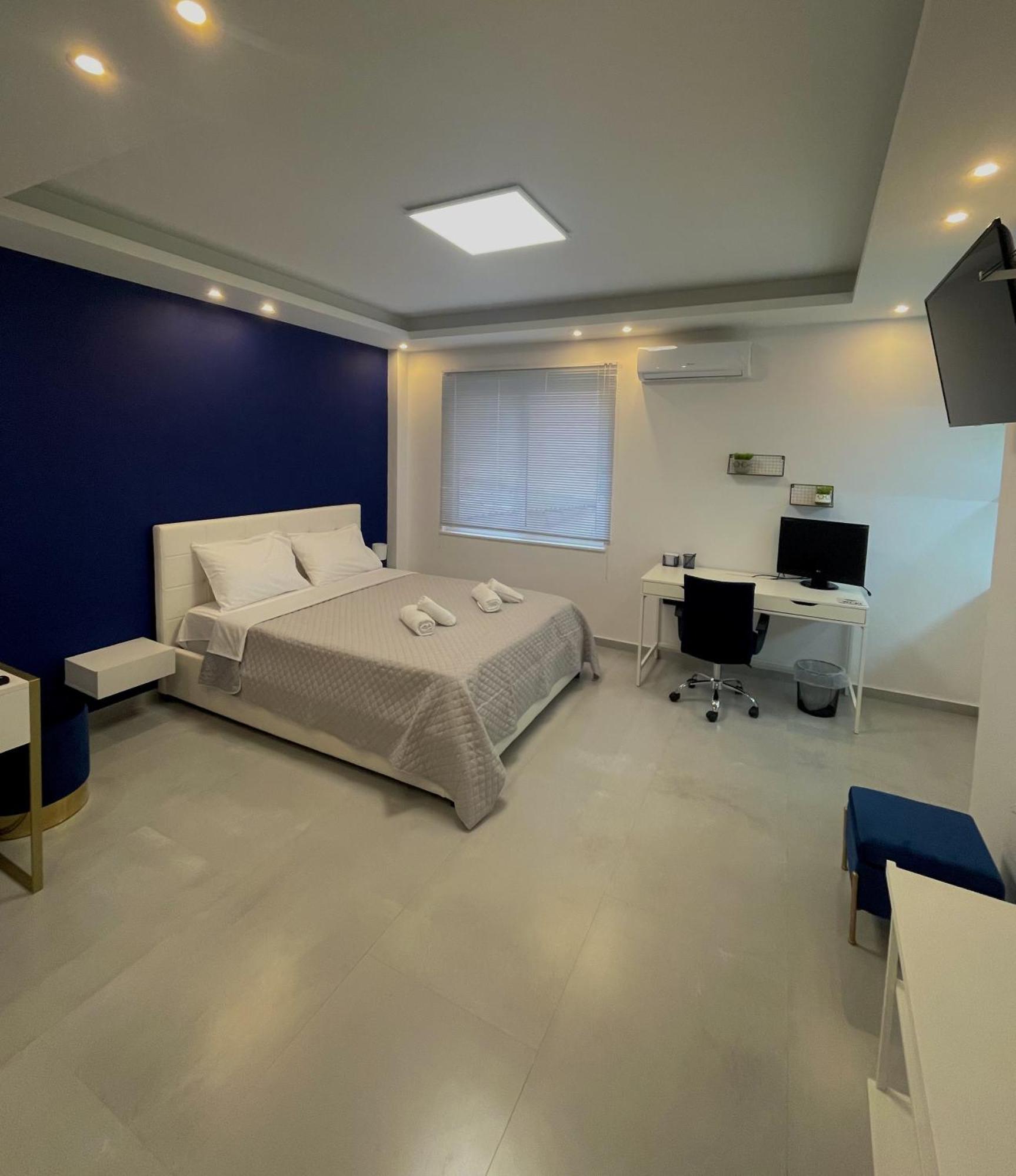 Monastiraki Heart - Luxury